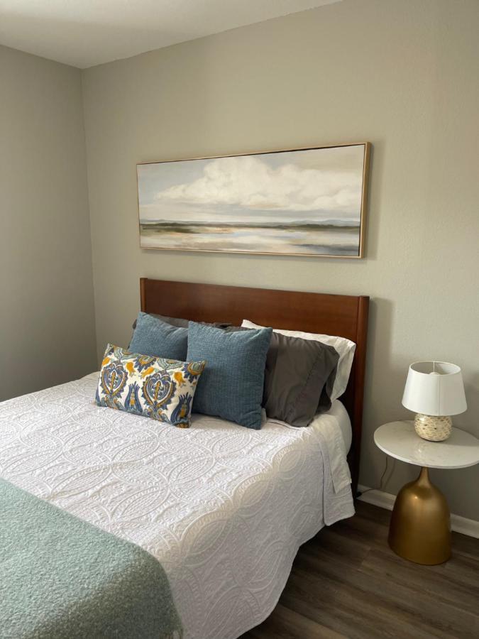 The Deannie Apt #6 - Simple And Homey 2Bd W/ Wifi Hamilton المظهر الخارجي الصورة