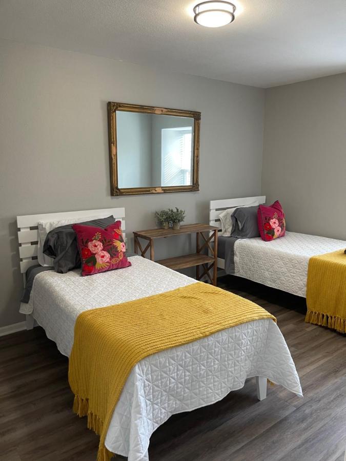 The Deannie Apt #6 - Simple And Homey 2Bd W/ Wifi Hamilton المظهر الخارجي الصورة